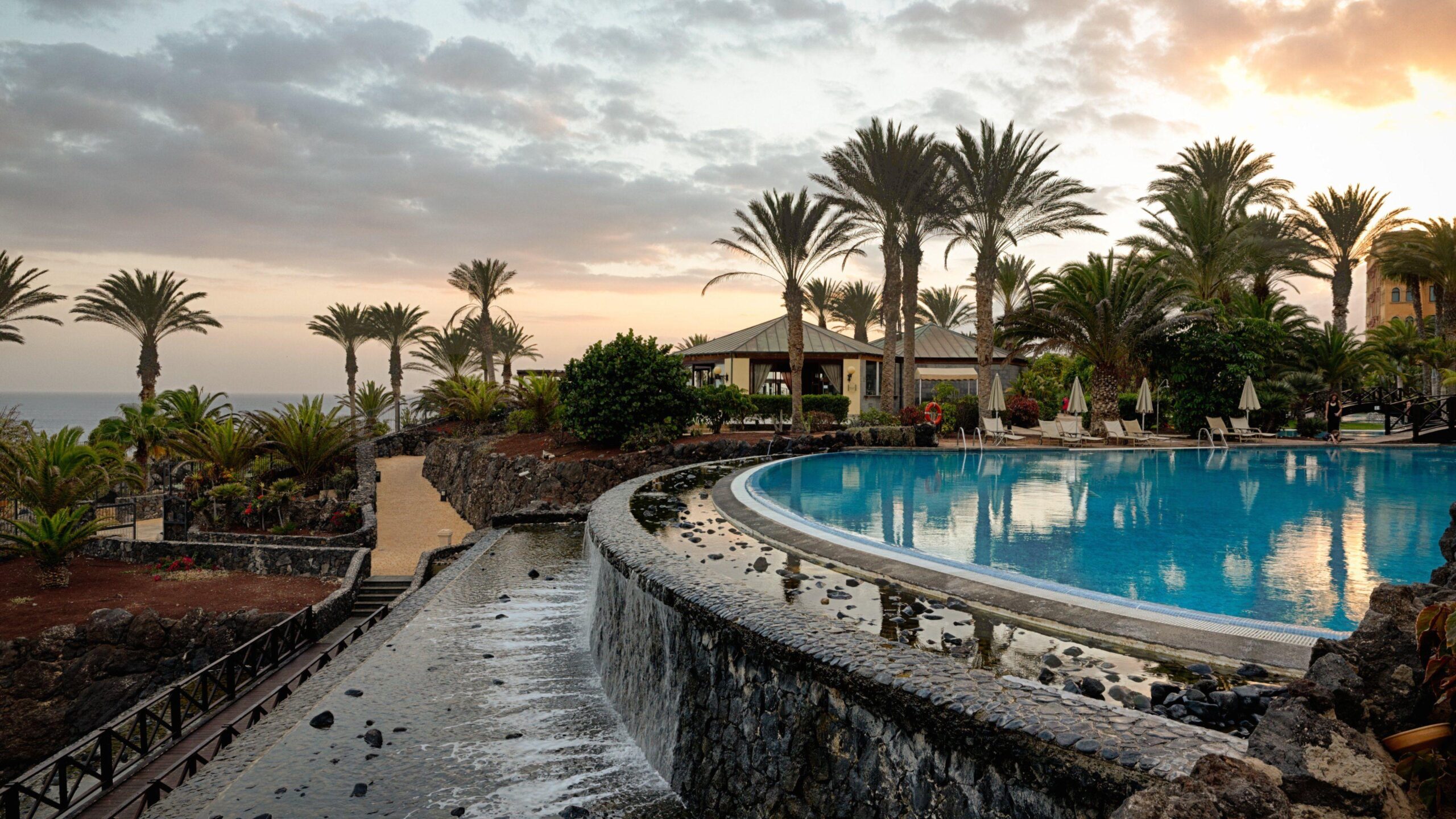 Gran Canaria, Resort in Maspalomas, infinity pool,